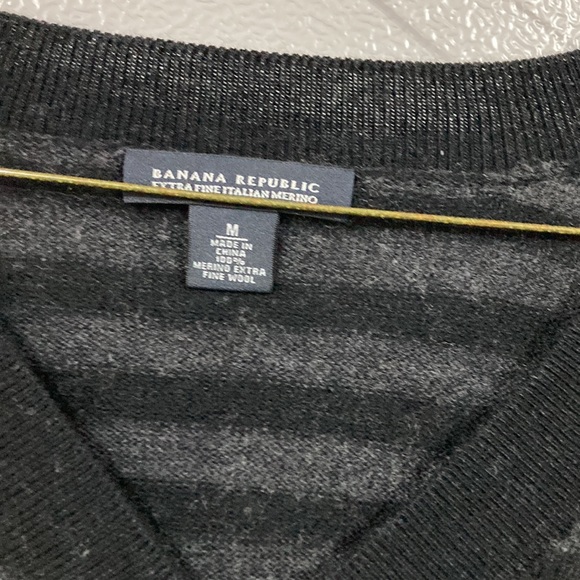 Sweater - Picture 2 of 2